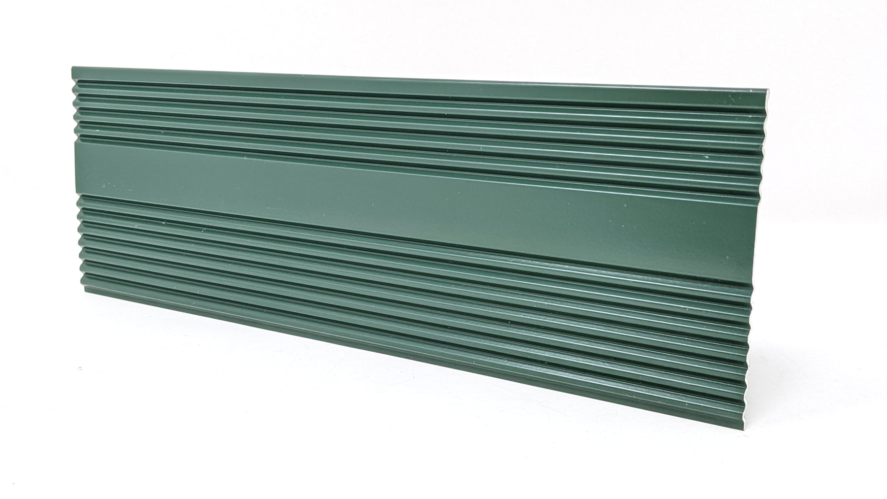 Proline Aluminum Landscape Edging 8ft long x 4in tall – A1A Sod Sand Soil